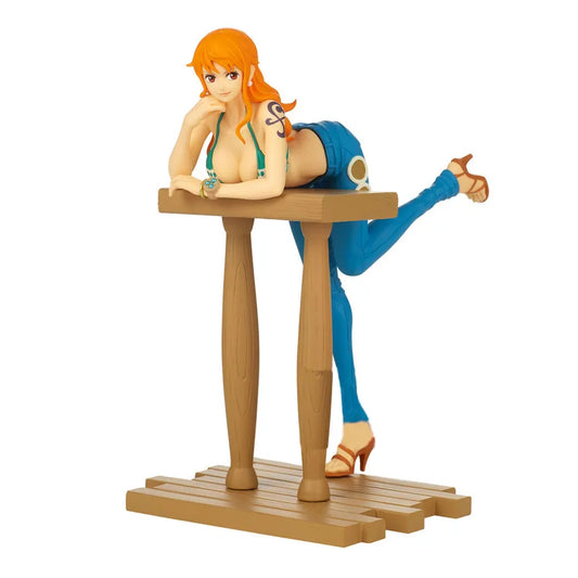 Figurine One Piece - Nami post ellipse 17 cm